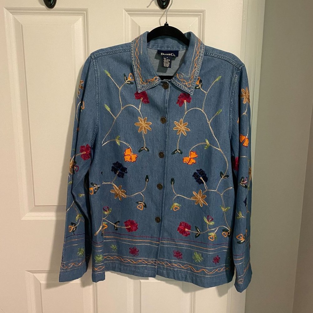Denim & Co Embroidered Denim‎ Button Down Shirt - Size Small